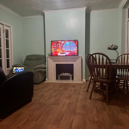 Jxb Homes - Lovely And Spacious Rooms Cliftonville Esterno foto