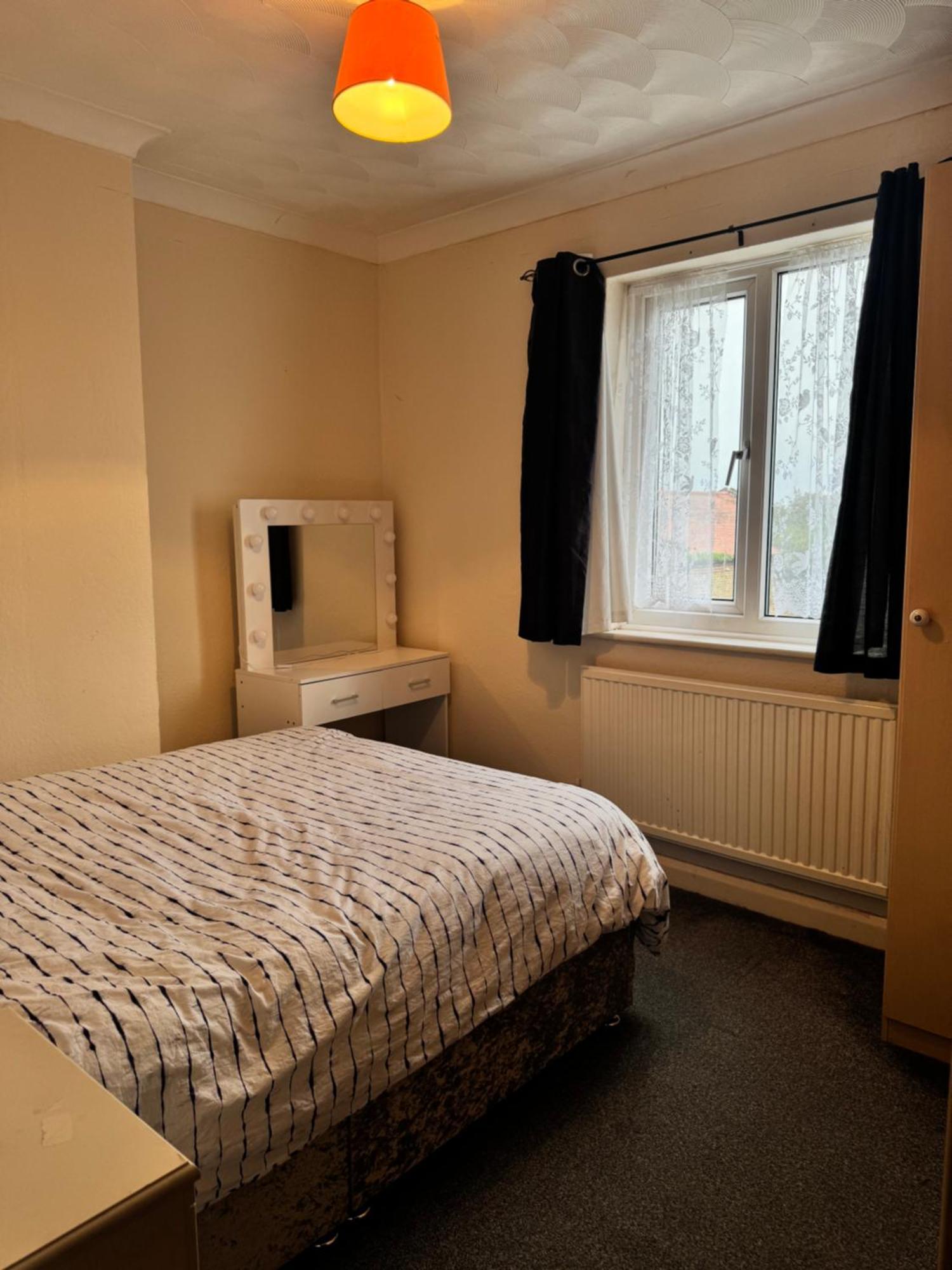 Jxb Homes - Lovely And Spacious Rooms Cliftonville Esterno foto
